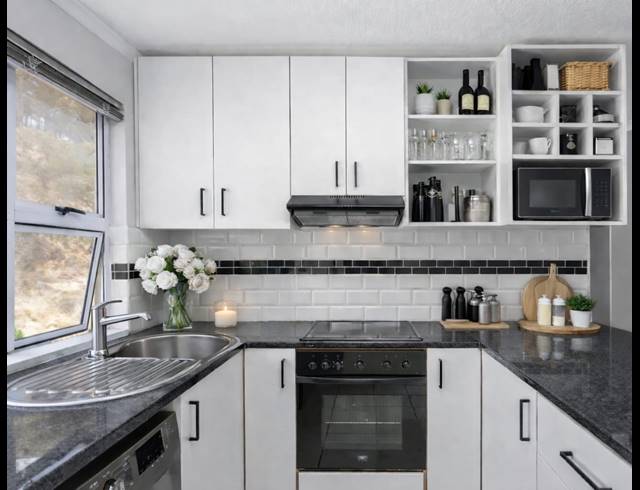 2 BEDROOM APARTMENT RENTED IN TYGER WATERFRONT